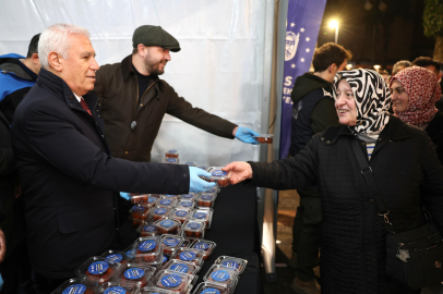 Bursa Büyükşehir Belediyesi’nden bu geceye özel ikram