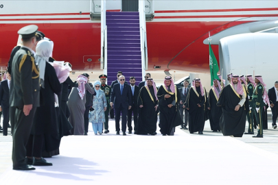 Türkiye-Suudi Arabistan hattında kritik ziyaret: Cumhurbaşkanı Erdoğan Riyad’da