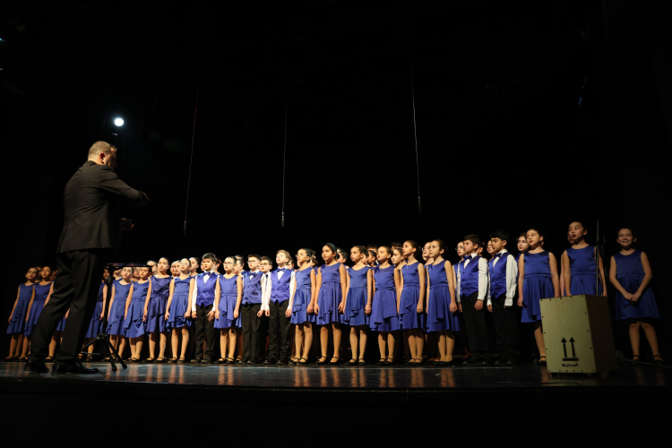 Bursa’da müzik şöleni: Nilüfer koroları performansıyla hayran bıraktı!-Bursa Hayat-4