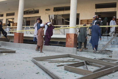 Pakistan'da cuma namazı sırasında saldırı:  Çok sayıda can kaybı var!