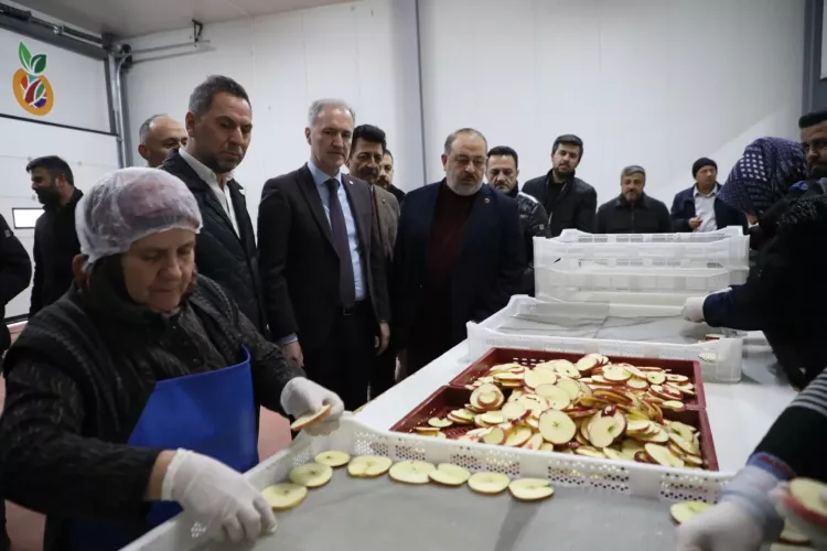 İnegöl Belediyesi üreten çiftçilerle tarımın geleceğini inşa ediyor - Bursa Hayat Gazetesi-3