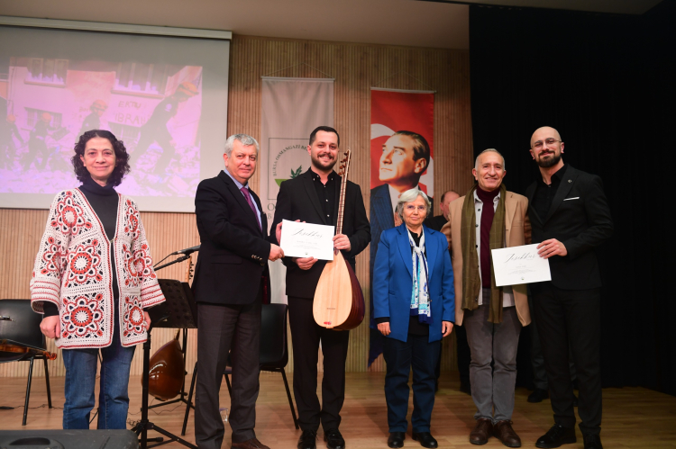 Osmangazi’de anlamlı program: Depremde kaybettiklerimiz unutulmadı - Bursa Hayat Gazetesi-5