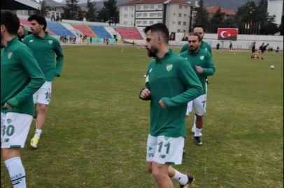 Timsah galibiyet peşinde! Bursaspor - Isparta 32 Spor Canlı...