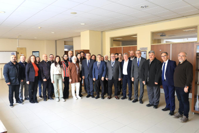 Gemlik Asım Kocabıyık MYO'da bayrak değişimi!