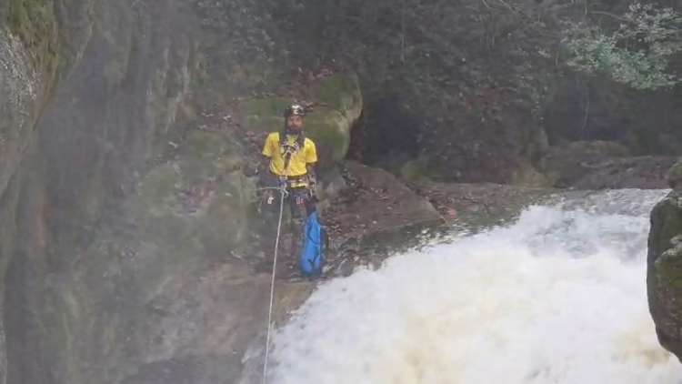Bursa’da kanyon sporu heyecanı: Dağcı Taşçı’dan nefes kesen anlar!-Bursa Hayat-2