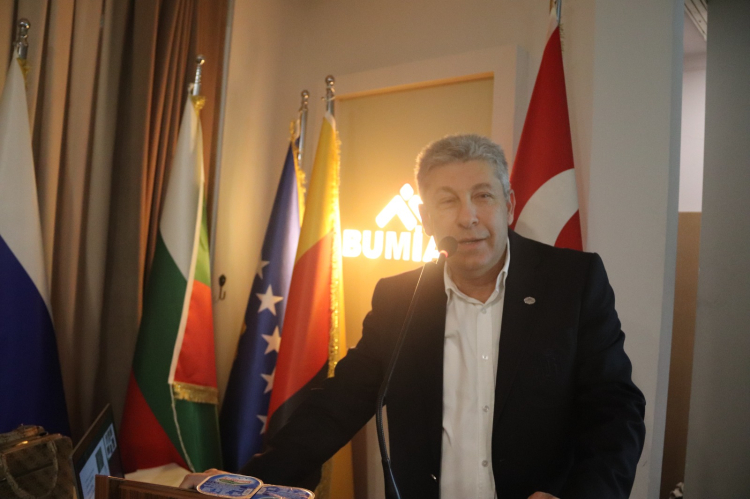 BUMİAD’da yapay zeka masaya yatırıldı - Bursa Hayat Gazetesi-2