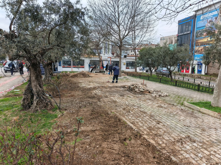 Gemlik’te çarşı meydanı ve Balıkçılar Çarşısı yenileniyor!-Bursa Hayat-4