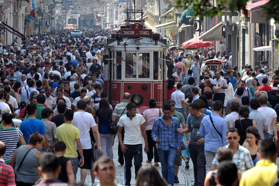 Türkiye nüfusu 1 yılda ne kadar arttı? TÜİK rakamları açıkladı