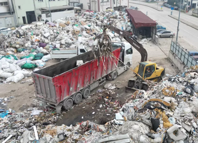 İnegöl’de de temiz çevre için güçlü geri dönüşüm hamlesi!-Bursa Hayat-3