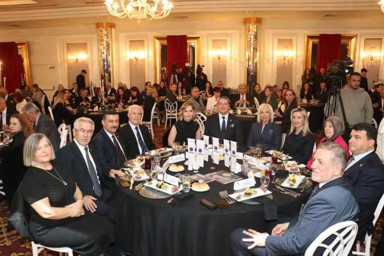 Bursa’da iş dünyası kadın liderleri dinledi - Bursa Hayat Gazetesi-4