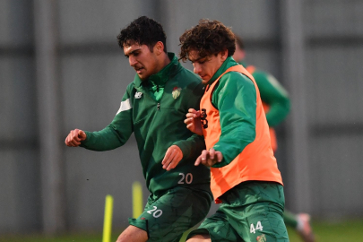 Bursaspor antrenmanla yeni haftaya hazırlanıyor!