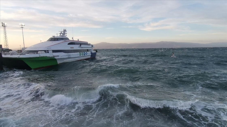 Marmara Denizi’nde fırtına alarmı: Seferler iptal edildi!-Bursa Hayat Gazetesi-4