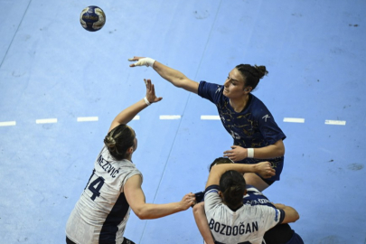 Bursa Büyükşehir Belediyespor, normal sezonu zirvede tamamladı!