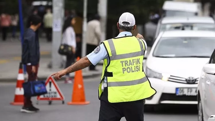 TBMM’den trafikte yeni düzenleme: Ehliyet geri alım ve hapis cezaları!-Bursa Hayat-3
