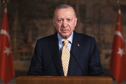 Cumhurbaşkanı Erdoğan: "Orta Koridor Projesi ile İpek Yolu yeniden ihya ediliyor"