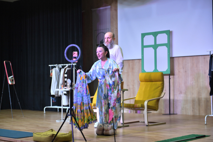 Çetin Altay ve Özlem Karaaytu Bursalılarla buluştu - Bursa Hayat Gazetesi-2