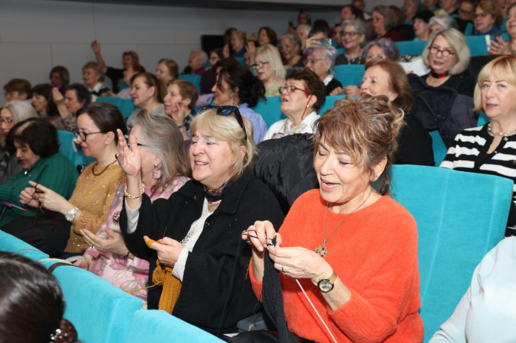 Nilüfer’de kadınlardan huzurevi sakinlerine sevgi dolu dokunuş - Bursa Hayat Gazetesi-5