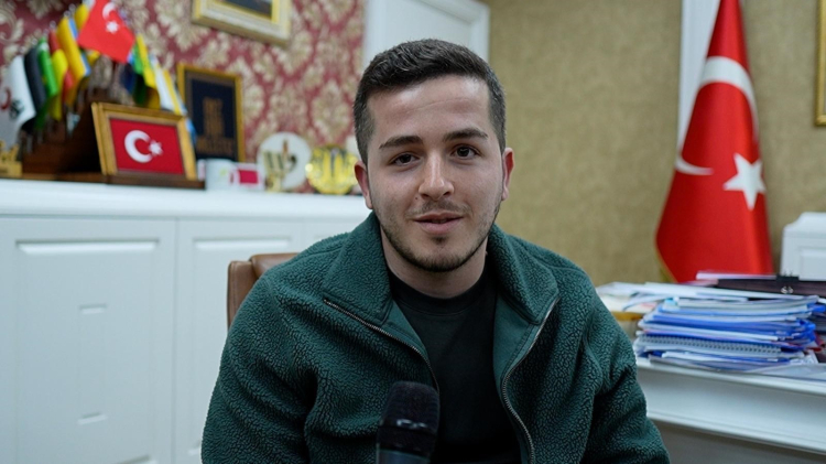 Başkan Erol’dan duyarlı kuryeye teşekkür! -Bursa Hayat-3