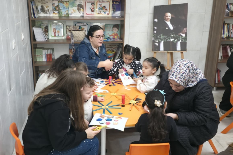 Gemlik’te Kadın ve Çocuk Dayanışma Merkezi etkinliklerle dolu - Bursa Hayat Gazetesi-2