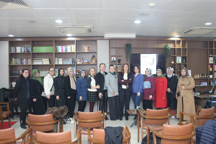 Gürsu’da “Menopoz Döneminde Hormonların Etkisi” semineri - Bursa Hayat Gazetesi-3