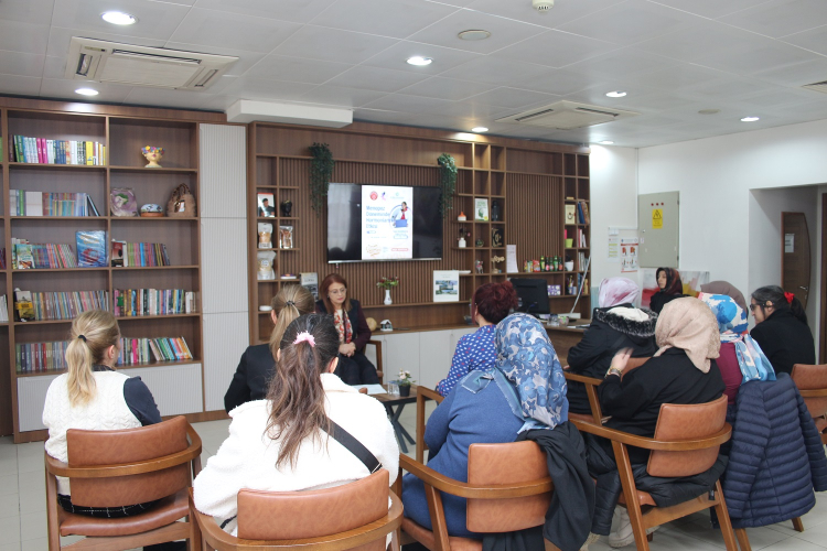 Gürsu’da “Menopoz Döneminde Hormonların Etkisi” semineri - Bursa Hayat Gazetesi-2