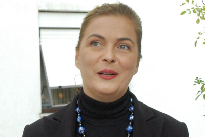 Nurseli İdiz’e ne oldu? Ünlü oyuncudan açıklama