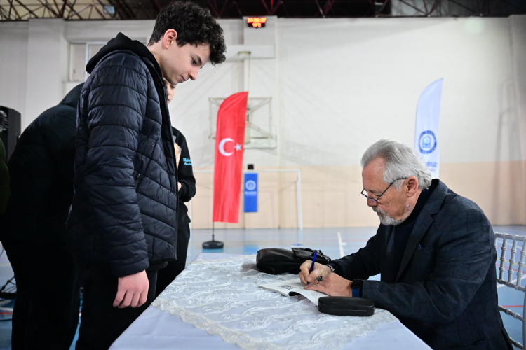 Yıldırım Belediyesi’nden Bursa’nın fethine özel roman: “Fetih Yolu” - Bursa Hayat Gazetesi-5