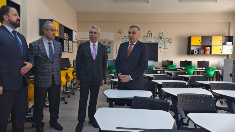 Bursa İl Millî Eğitim Müdürü Çokgezer’den Gemlik’te okul ziyaretleri- Bursa Hayat-4