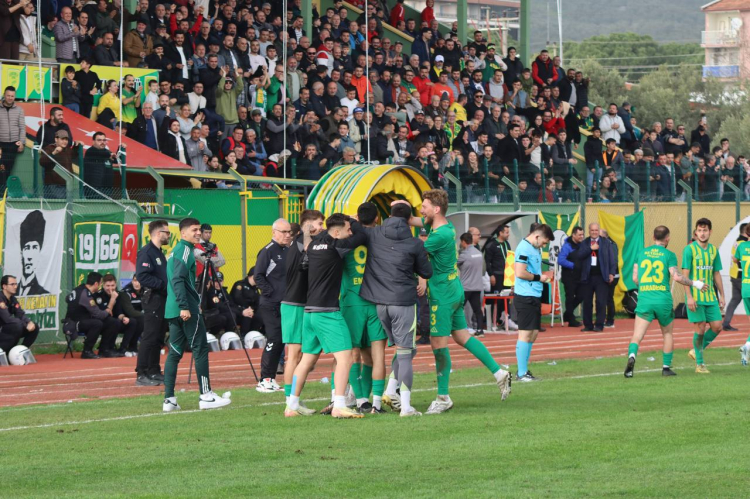 1966 Edremitspor’da Emirhan Recep’in golü galibiyeti getirdi - Bursa Hayat Gazetesi-4