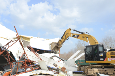 Nilüfer Belediyesi’nden kaçak yapı operasyonu!