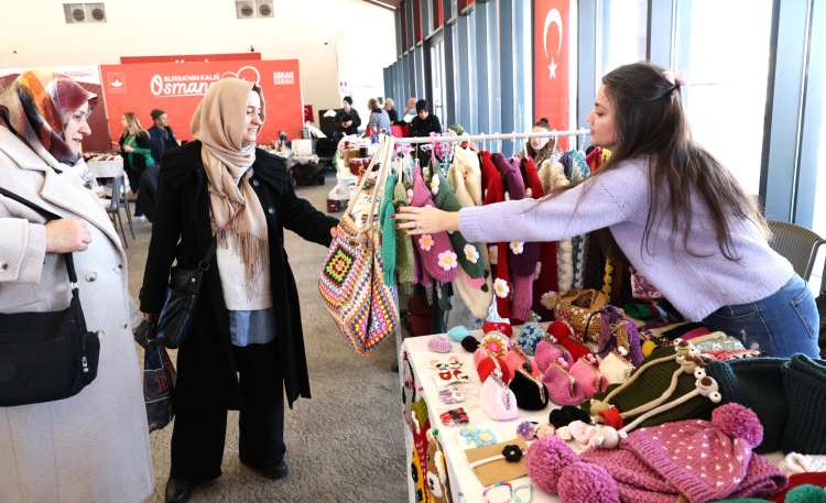 Osmangazi’de üreten kadınların el emeği ürünleri Bursalılarla buluşuyor - Bursa Hayat Gazetesi-4