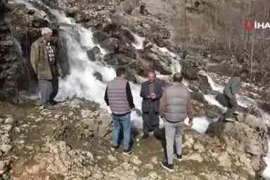 Depremle kuruma noktasına gelen kaynak yeniden hayat buldu