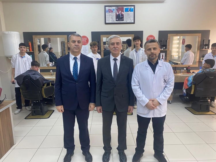 Bursa’da meslek lisesinde Osmanlı teknikleriyle kuaförlük eğitimi-Bursa Hayat-2