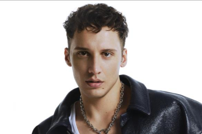 Şarkıcı Edis hakkında yakalama kararı: Ünlü isimden ilk açıklama!