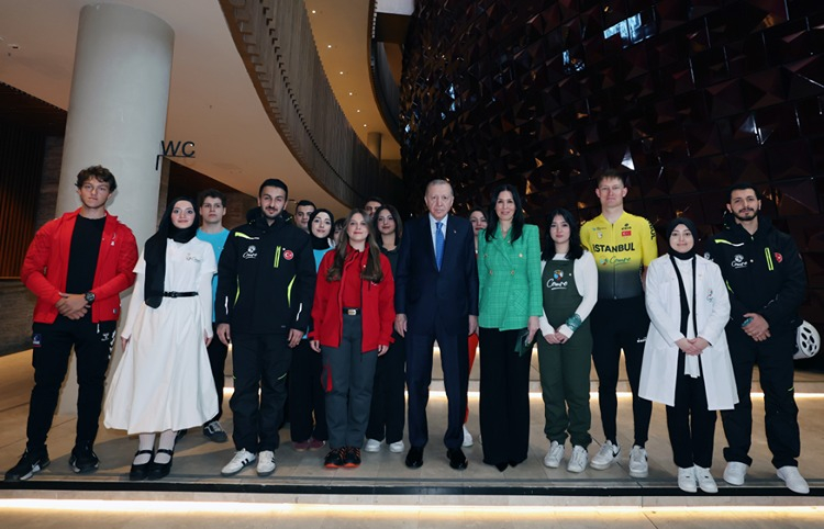 Cumhurbaşkanı Erdoğan: “Çevre ve iklim krizine karşı gençleri harekete geçirme zamanı”-Bursa Hayat-2