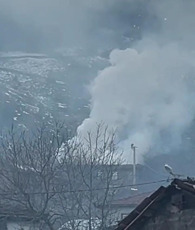 Bursa’da yangın faciası: Yaşlı kadın evde can verdi!-Bursa Hayat-3