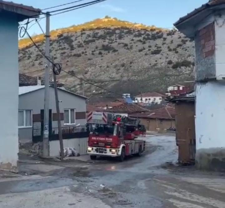 Bursa’da yangın faciası: Yaşlı kadın evde can verdi!-Bursa Hayat-2