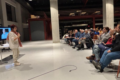 Nilüfer’de yapay zeka tartışıldı: Makine mi düşünüyor, insan mı?