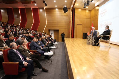 Mudanya Üniversitesi’nde ilham veren buluşma! Şadi Özdemir deneyimlerini paylaştı