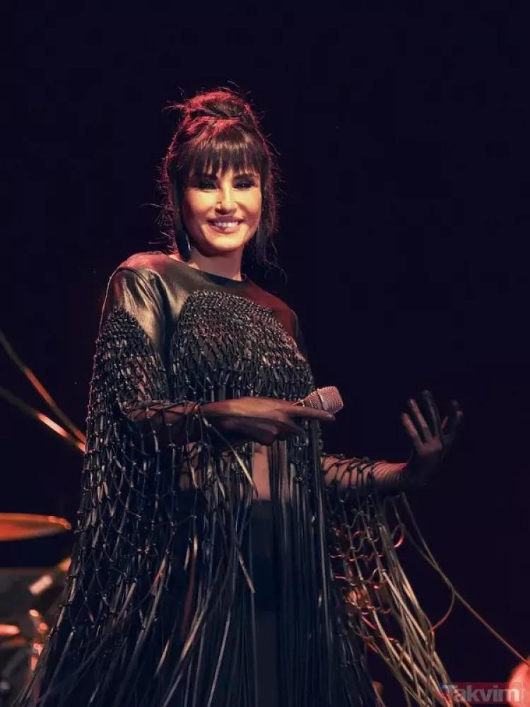 Ayşegül Aldinç, rap trendine tepki gösterdi! “Ben 90’ların sanatçısıyım”-Bursa Hayat-3