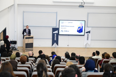 Burkay: "50 yıl sonra ekonomi kitaplarında okutulacak"