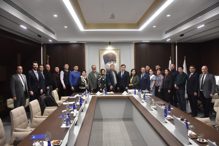 Kazakistan heyeti Bursa OSB’yi yerinde inceledi - Bursa Hayat Gazetesi-2