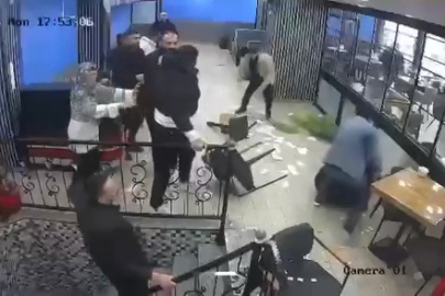 Bursa’da kafede çıkan kavga pahalıya patladı: 100 bin TL’lik zarar