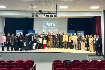 Bursa’da “Anne Baba Okulu” projesi sertifika töreniyle taçlandı