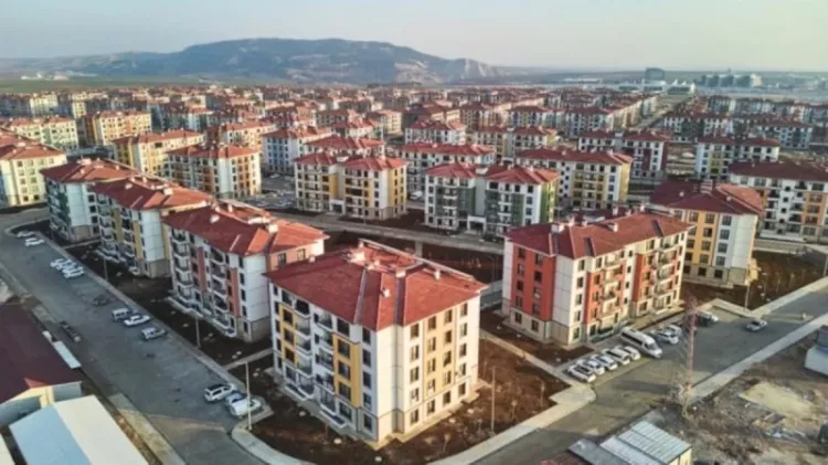 Türkiye’de deprem konutlarında yeni dönem başlıyor: Ödemeler nasıl olacak?-Bursa Hayat-4