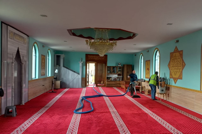 Bursa’dan Balkanlar’a: İbadethanelerde Ramazan temizliği!