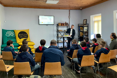 Genç bisikletçiler Ertan Ayçetin Bisikletevi’nde buluştu