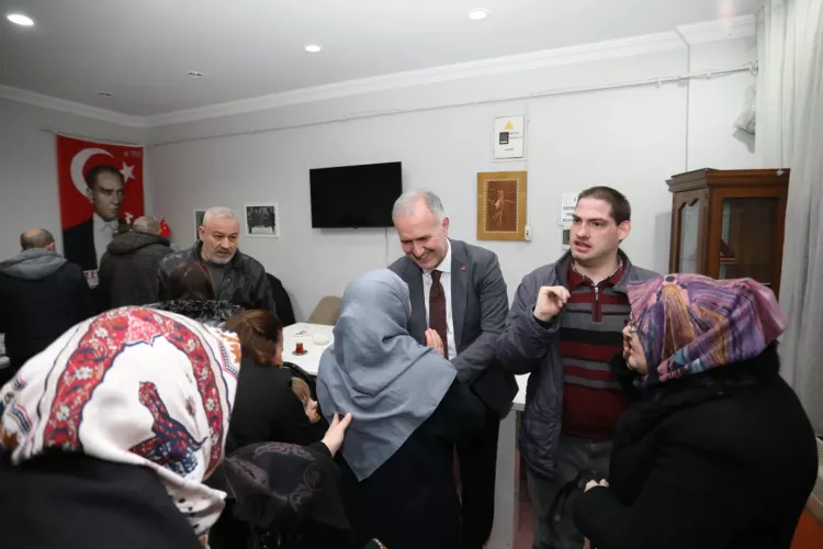 İnegöl’de engellilerle dayanışma ruhu Ramazan sofrasında yaşandı - Bursa Hayat Gazetesi-4