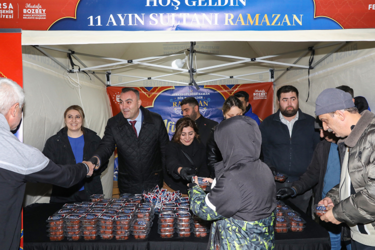 Ramazan ayının manevi coşkusu Yıldırım’da hissedildi - Bursa Hayat Gazetesi-3