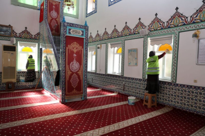 Geyve Belediyesi’nden ibadethanelere hijyen kalkanı